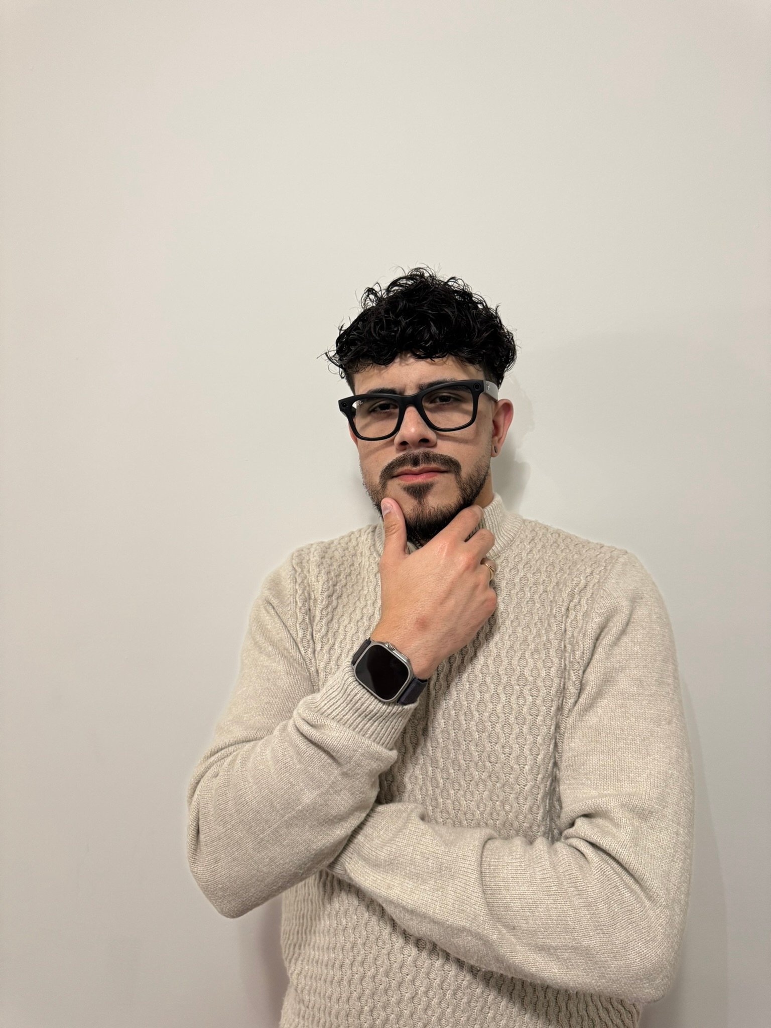 Julio A Hernández